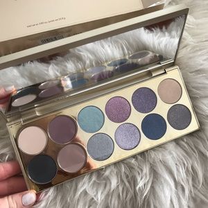 NEW happy hour stila eyeshadow palette